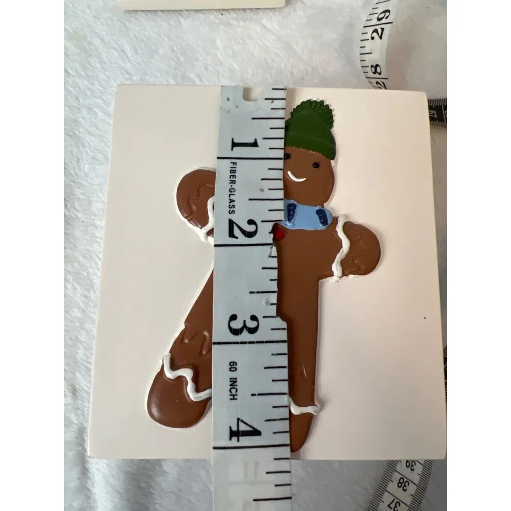 Wondershop Gingerbread Canister with Lid Christmas Holiday 4 X 4 Bathroom